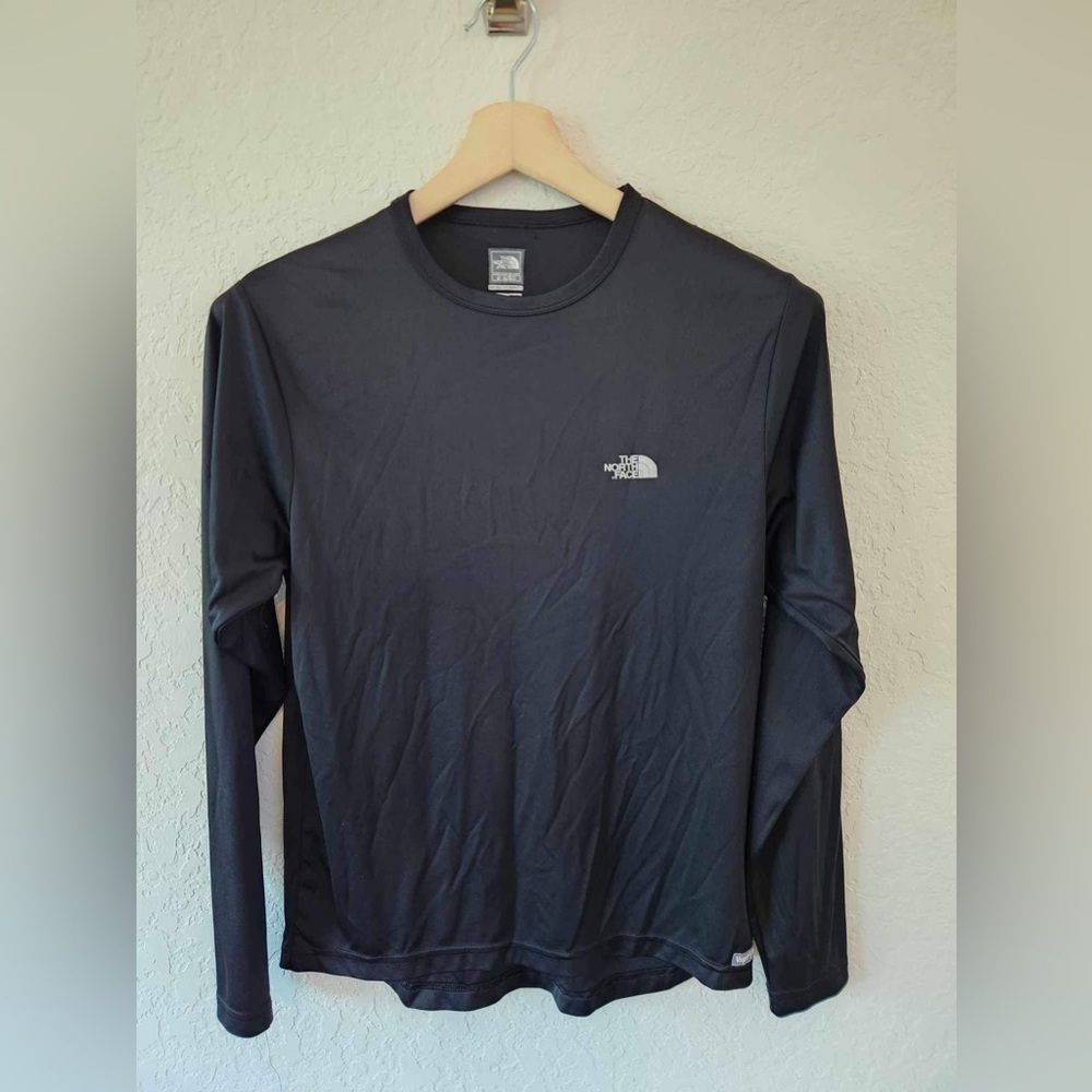 The North Face Vapor Wick Long Sleeve Shirt Mens Size Small